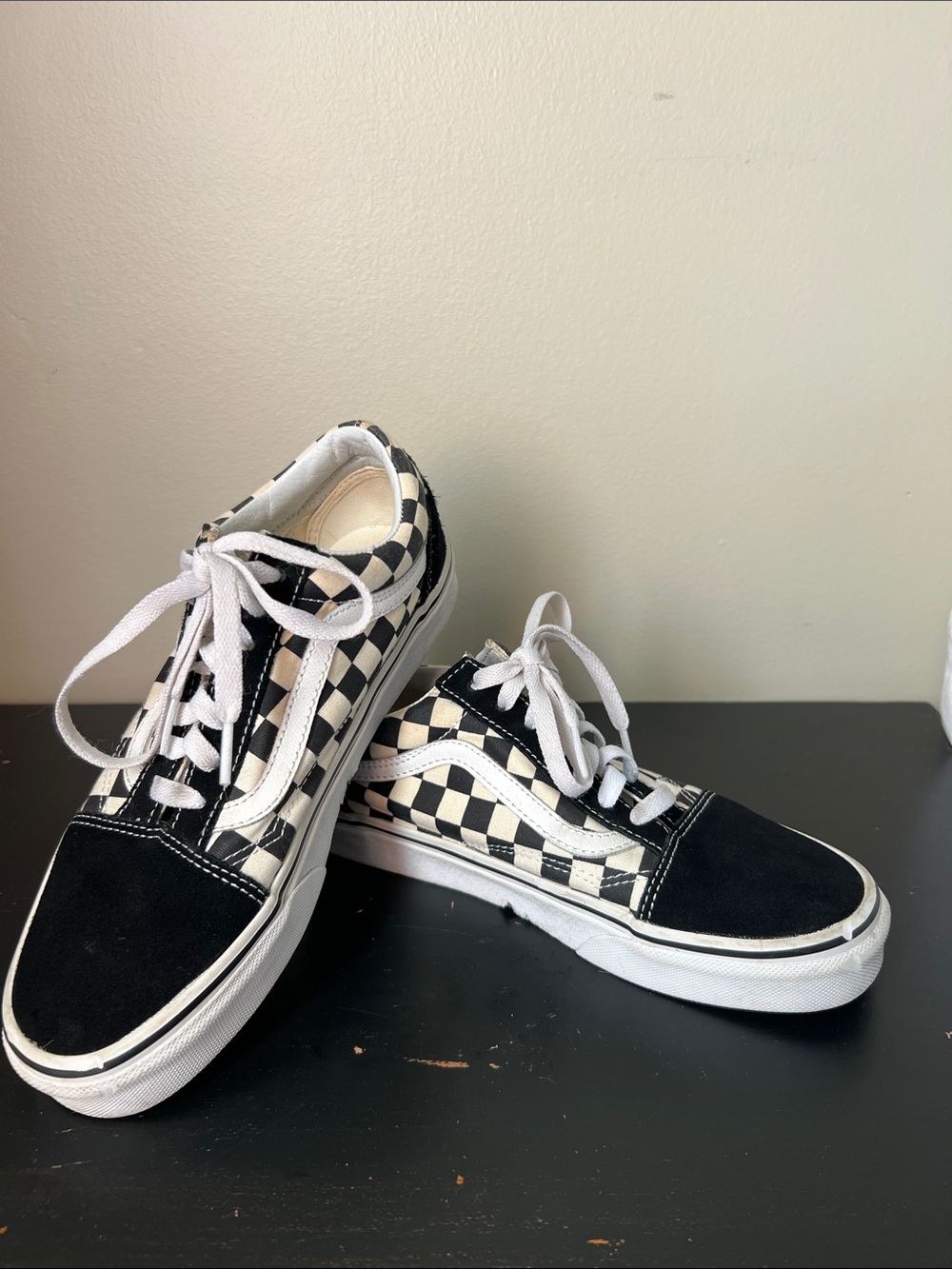 Vans Black & White Checkerboard Low-Top suede Sneakers size 7.5 - Picture 3 of 10